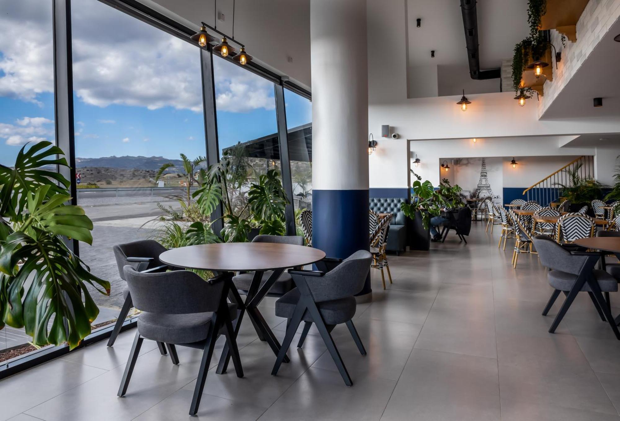 Terra Apartments In Caesar Blue Resort, Fixed Lunch Till 3Pm, Gym, Heated Pool, Sauna, Kids Club Rizokarpaso Ngoại thất bức ảnh